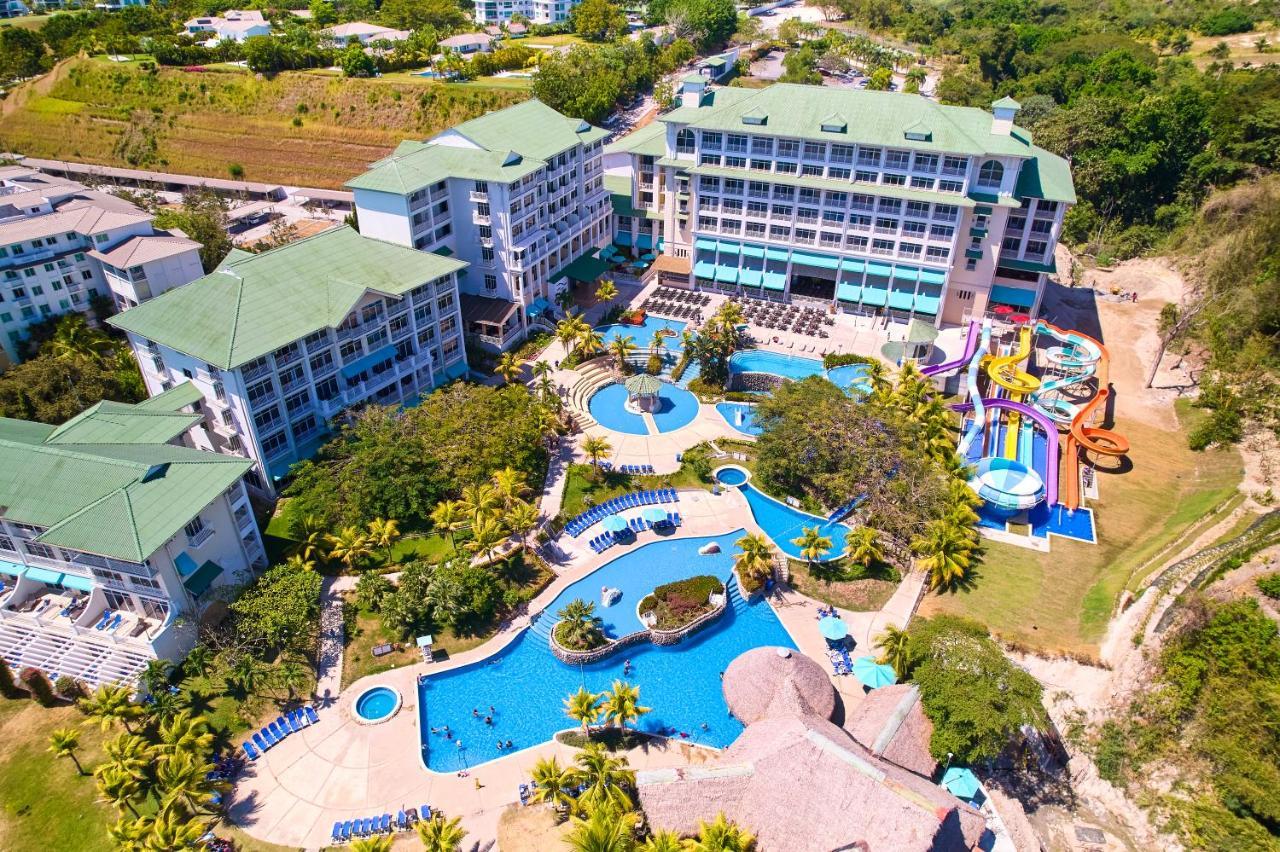 Gran Evenia Bijao Ξενοδοχείο Santa Clara  Εξωτερικό φωτογραφία Aerial view of the hotel