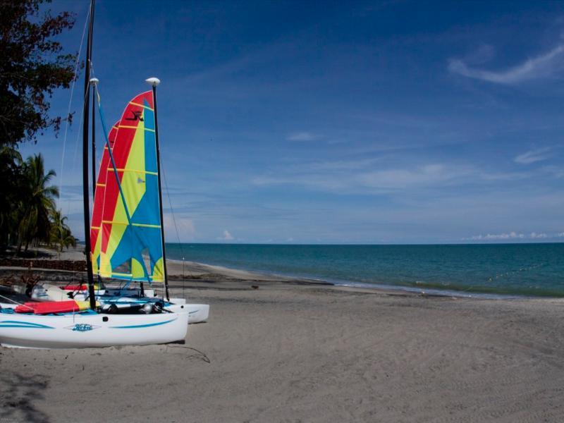 Gran Evenia Bijao Ξενοδοχείο Santa Clara  Εξωτερικό φωτογραφία Beach at the Lake Ontario shore