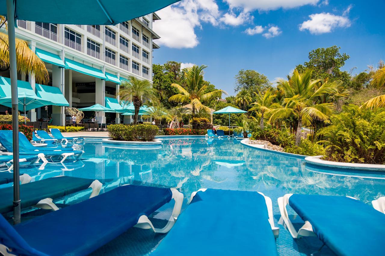 Gran Evenia Bijao Ξενοδοχείο Santa Clara  Εξωτερικό φωτογραφία The swimming pool at the hotel